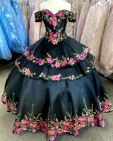 Svart quinceanera klänningar charro 3 stycken tryckta blommiga applikationer av axelbandage homecoming klänning billig mini prom boll klänning söt