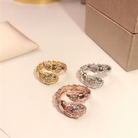 New Pattern Snake Ring Golden Classic Fashion Party Jewelry para las mujeres Rose Gold Boda Lujosa Serpiente Anillos de tamaño abierto Envío gratis