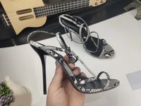 2020 nouvelles chaussures de marque haut printemps classique et sandales motif serpent été ouvert sandales boucle d'orteil en cuir de luxe High Heels Sandales