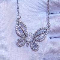 Accessori di moda del Rhinestone sveglio farfalla ciondolo collana donne Bling Bling zircone catena gioielli collana da sposa