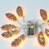 1,5m 10 LED-sträng ljus varma vita lampor metallfjäderbladformad lampa dekorativa lykta för sovrumsfest 9tf e1
