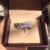 Impressionante Edição Limitada Eternity Band Promise Ring 925 prata esterlina 11 Pcs Oval Diamante cz Anéis de Noivado Para As Mulheres