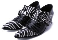 Wholesale tripe High Quality Pointed Toe Buckle Mens Shoes Zebra S Genuine Leather Chunky Heel Patch Black White Lace Up Oxfords Fashion Casual Party
