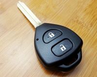 Wholesale Toyota Corolla Remote Key Shell Button TOY43 Blade FOB Replacement Key Cover Blanks Case For RVA4 Corolla Hilux BTN