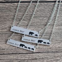 Wholesale Mama Bear Tag Engraved Animal Pendant Necklace Gold Silver Mother Kids Love Necklace Simple Fashion Mom and Children Jewelry