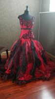 Wholesale Dark Red and Black Gothic Wedding Dresses Off the Shoulder Appliques Custom Made Plus Size Wedding Gowns Organza Ruffle Bridal Dress