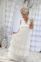 Wholesale 2020 Backless Flower Girl Dresses For Weddings A line V neck Cap Sleeves Chiffon Lace Long First Communion Dresses Little Girl