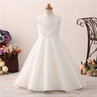 Wholesale Chic Scoop White Pretty Flower Girl Dresses Cheap Major Beaded Sash Bodice Zipper Up Back Wedding Party Dresses