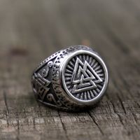 Wholesale Men s Vintage L Stainless Steel Triangle Rune Futhark Vegvisir Ring Viking Odin Nordic Jewelry Size