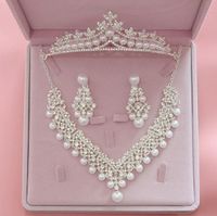 Wholesale Best selling pearl with rhinestone bride wedding crown Princess crown headband necklace earrings three piece set Fine craft