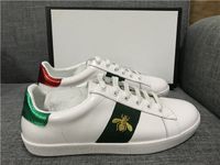 Wholesale Discount Lady Fashion Men Women Casual Shoes Italy Designer Sneakers Shoes Leather Top Quality Green Red Bee Embroidered Black Tiger