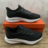 Wholesale New Comfort Zoom Winflo Athletic Designer Running Shoes Black White Fashion Sport Zapatos Sneakers Good Quality