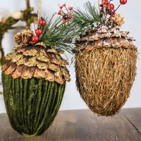 Wholesale Hanging Decors Acorn Star Ball Handmade Home Decorations Pine Cones with Holly Christmas Tree Ornaments Natal Decor