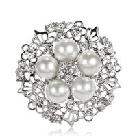 Wholesale Dress Brooch Small Rhinestone Flower Silver color Simulated Pearl Brooches Women Wedding Bridal Broach Breastpin Jewelry Accessories