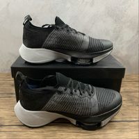 Wholesale New Comfort Black Grey Woman Racing Shoes Lightweight Long Distance Run Fashion Chaussures Trainers High Quality Come With Box