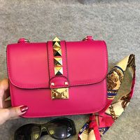 Wholesale Designer Handbags High Quality Valentine Italian Genuine Leather Bag Rivet Chain Crossbody Bags Women Shoulder Bags Free Shipp