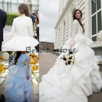 Wholesale Long Sleeves Bling Bohemian Wedding Dresses Top Lace Beaded Country Garden Bridal Gowns Tiered Ruffles Modest robe de mariée princesse