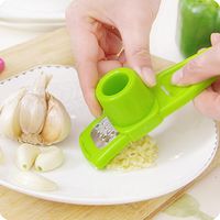 Wholesale Multifunctional Ginger Garlic Press Grinding Grater Planer Slicer Mini Cutter Kitchen Cooking Gadgets Tools Utensils Accessories gift