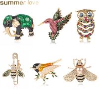 Wholesale New Arrival Cute Birds Folower Owl Crystal Brooch Gold Alloy Shirt Denim Collar Pin Brooches For Women Badge Backpack Bag Hats Accessories