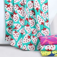 Wholesale 100 cotton bath towel three layer gauze strawberry towels face towel facecloth adult children beach gift towel
