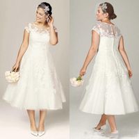 Wholesale Plus Size Wedding Dresses New Tea Length Bridal Gowns Vintage Beach Wedding Dresses A Line Wedding Gowns with Cap Sleeves and Appliques