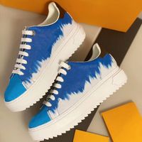 Wholesale Top Quality Women Platform Time Out Sneaker Top Calfskin Leather Lace up Shoes Runner Trainers D Flowers Sneakers with Box