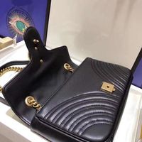 Wholesale Fashion Designer Shoulder Quilted Woman Bags Love Heart Flap Bag Chain Cross body Handbag High Quality Genuine Leather Purse Tote Black Bags