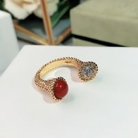 Wholesale Hip hop Punk S925 Sterling Silver Ladies shell rings black agate Personality fashion Superior quality Luxurious gold circular Fancy ring