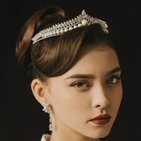 Wholesale New Design Elegant Pearl Bridal Tiara Crystal Crown Wedding Party Headpieces In Stock Ready to Ship