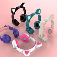 Wholesale Cute Wireless Headphones Glowing Bluetooth Headphone For Girls Cat Ear Headset Hifi Stereo Music With Microphone