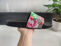 Wholesale 2020 New Mens Womens Summer Sandals Beach Slide Platform Designer Casual Slippers Print Leather Flowers Wide Slipper Flat Flip Flop