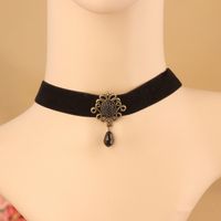 Wholesale 2020 European And American Necklace With Crystal Pendant Accessories Korea Black Velvet Collar Chain Necklace