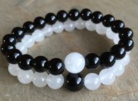 Wholesale 8mm mm Black Onyx White Jade Heal Bracelet Gemstone Beads Bracelet Elastic Natural Stone Bracelets Gifts