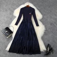 Wholesale European and American women s wear winter new style Cherry brooch with seven minute sleeves Fashion knitted pleated dress