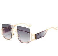 Wholesale New style large alloy rivet square sunglasses hot sale fashion trend unique glasses