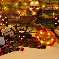 Wholesale Halloween Light Bat Spider Skull Pumpkin Shape LED Desk Lamp Table Wall Party Decor Indoor Outdoor Battery Operated Night Light
