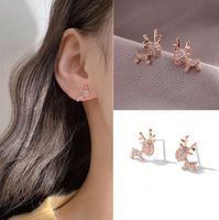 Wholesale New Rose Golden Crystal Elk Stud Earrings Cute Moose Animal Rhinestone Earring Fashion Jewelry Best Christmas Gifts for Girls