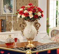Wholesale European Palace Luxury Diamond Large Resin Vase Figurines Home Decoration Crafts Hotel Retro Artificial Flower Arrangement Art