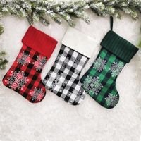 Wholesale Bags Plaid Christmas Stocking Tree Decoration Snowflake Footprint Bag Personalized Fashion Outdoor Ornaments Universal Creative gm F2