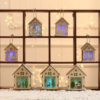 Wholesale LED Light Christmas Wooden House Ornament S M L Santa Snowman Design Wooden Hanging Cabin Christmas DIY Ornament