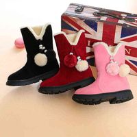 Wholesale Kids Winter Snow Boots for Girls Chinese Red Shoes Lovely Flat Casual Shoes Little Ball of Fur Warm Girls Fashion Shoes