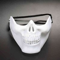 Wholesale New CS Mask Holloween Carnival Gift Skull Skeleton Paintball Lower Half Face Facemask Warriors Protection Maskes Halloween Party Masks wzg TL1123