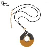 Wholesale Pendant Necklaces Guanlong Classic Fashion Acrylic Necklace Women With Big Resin Round Geometric Pink Long Leather Chains Jewelry1
