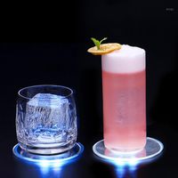 Wholesale Table Runner Acrylic Ultra Thin LED Lighting Cocktail Flash Bar Bartender Base Lamp Placemat Dining Round Mat1