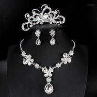 Wholesale Bride Crystal Pearl Costume jewelery sets New Design Rhinestone Choker Necklace Earrings Tiara Bridal Women Wedding Jewelry Set1