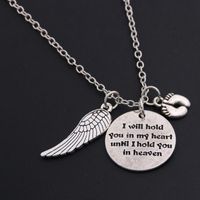 Wholesale Mother I will hold You in my heart Baby Memorial Angel Footprint Necklace Loss Miscarriage Heaven Pendant Jewelry Gifts Bijoux Accessories