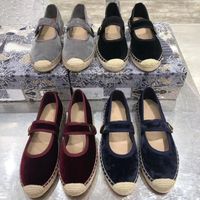 Wholesale Top quality womens formal shoes flat bottomed casual low wedding party fashion one line buckle business official designer classic suede original box size