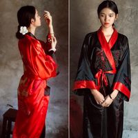 Wholesale Women s Sleepwear Novelty Reversible Black Red Women Kimono Yukata Satin Embroidery Dragon Nightgown One Size Robe Gown Two Side Sleepwear1
