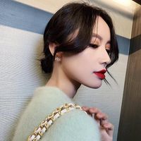 Wholesale Stud DI Korean Fashion Jewelry Personality Small Cute Swallow Earrings Elegant White Pearl For Women1