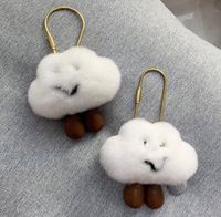 Wholesale 11CM Big Pompoms Keychain Cute Sweet White Cloud Designer Handbag Key Ring Fluffy Faux Rabbit Fur Charm Pom Pom Keychains for Bag Car